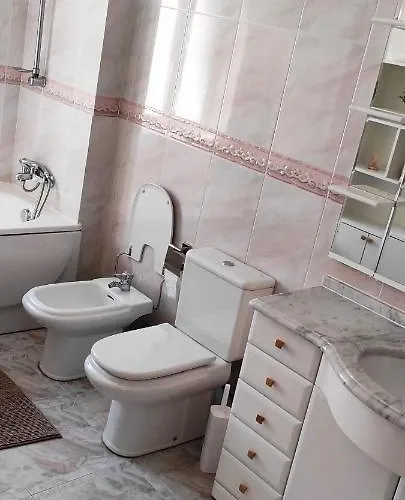 - E Castelo 塞辛布拉