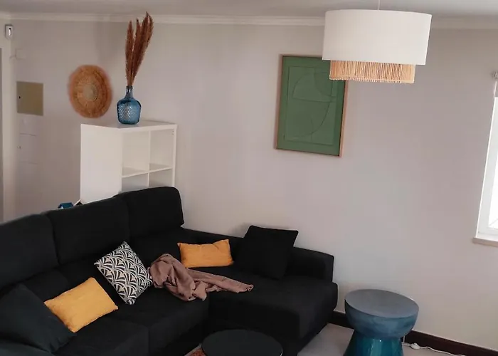 - E Castelo 度假居 塞辛布拉