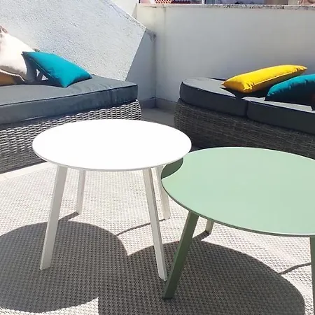 Semesterbostad - E Castelo Sesimbra