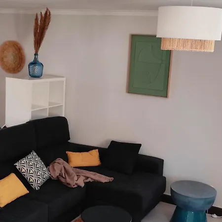 - E Castelo Semesterbostad Sesimbra