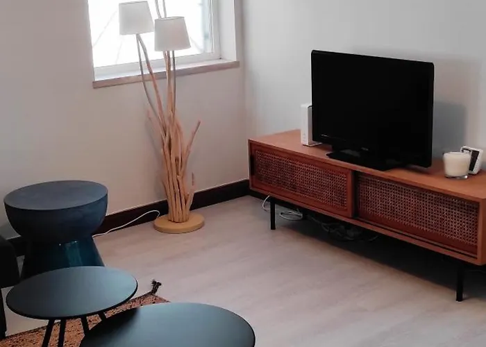 - E Castelo Σεσίμπρα